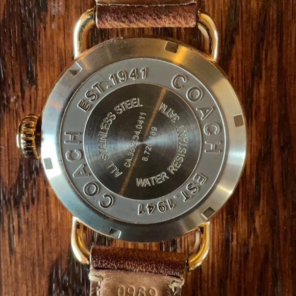 Men’s Watch - Picture 3 of 3